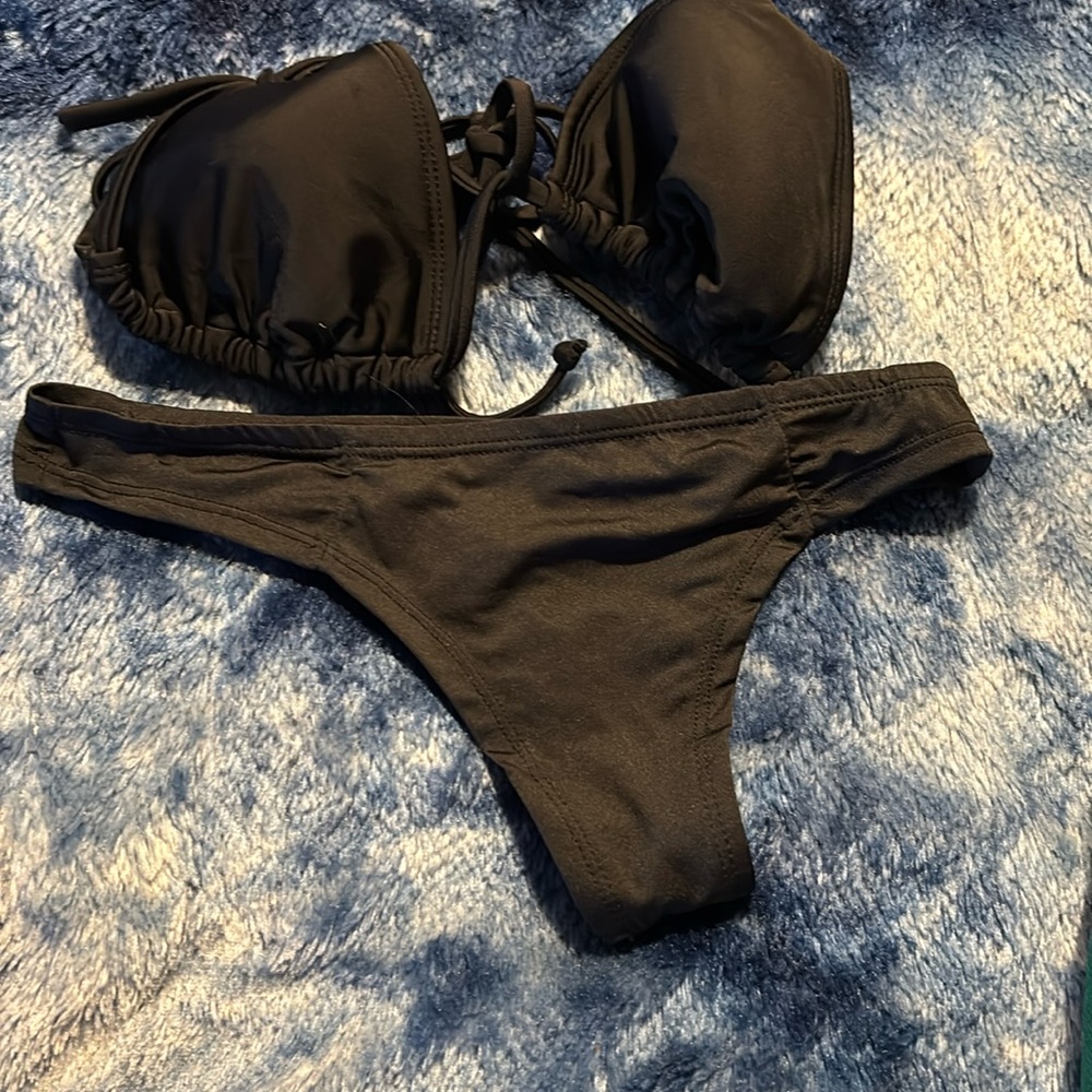 Women’s bikini